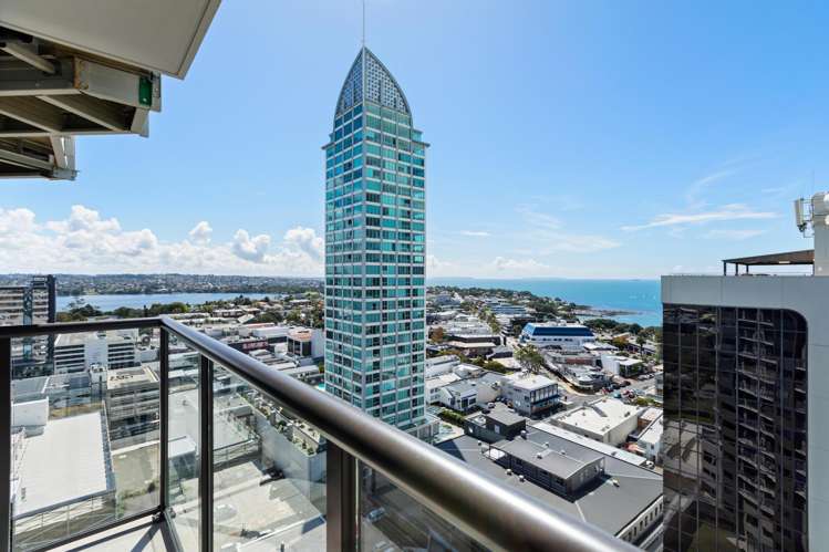 9-17 Byron Avenue Takapuna_36