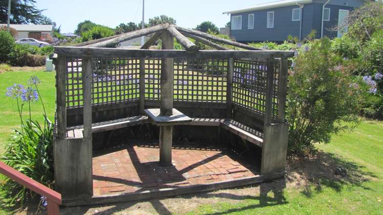 124 Park Avenue Waitarere Beach_12