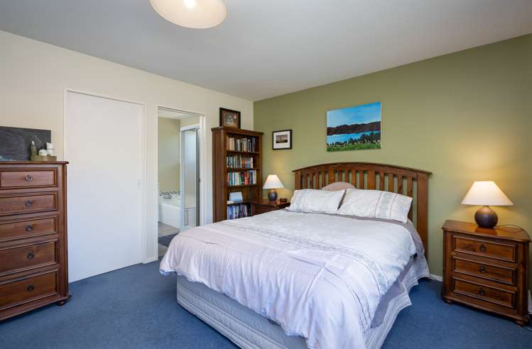 50 Laing Crescent Heathcote Valley_10