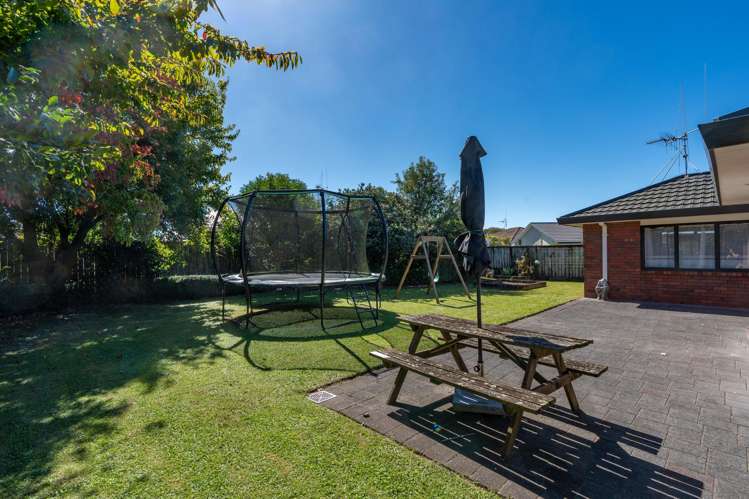 54 Diomede Glade Flagstaff_11