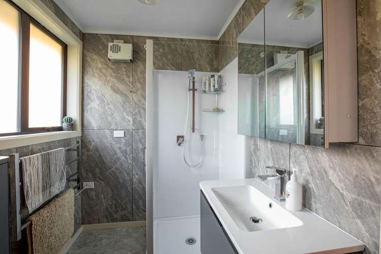 35 Tamblyn Drive, Lake Roxburgh Village Roxburgh_14