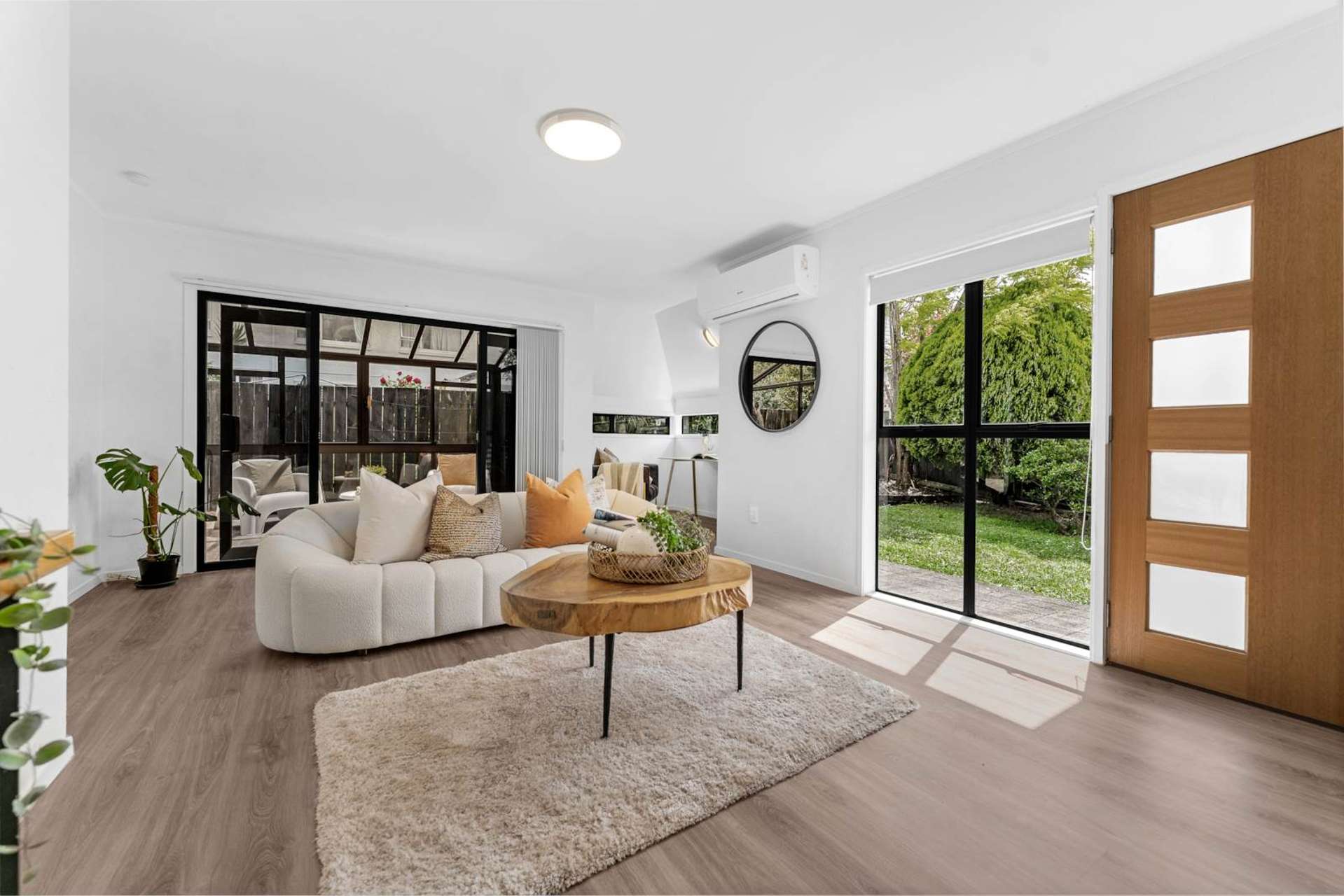 1/8 Priestley Drive Bucklands Beach_0