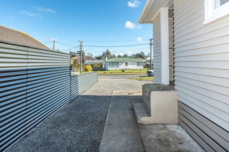 6 Gordon Crescent Marton_3