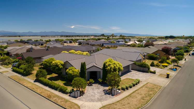 108 Aldinga Avenue Stoke_22