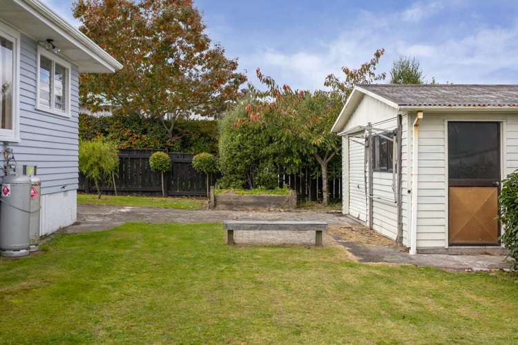 2/45 Laughton Street Taupo_19
