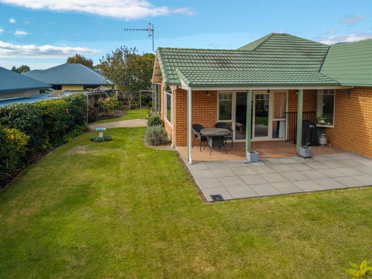 8 Heritage Crescent Richmond_16