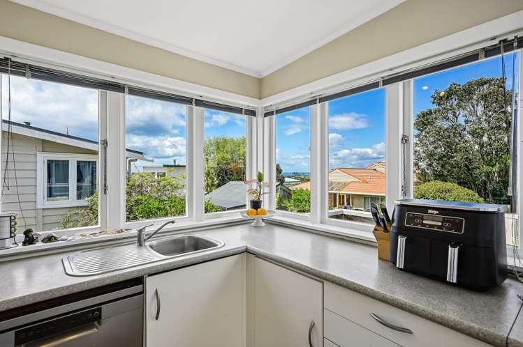 15 Aramoana Avenue Devonport_12