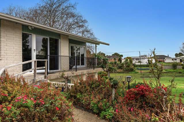 Priced To Sell - Just Walk in and Live