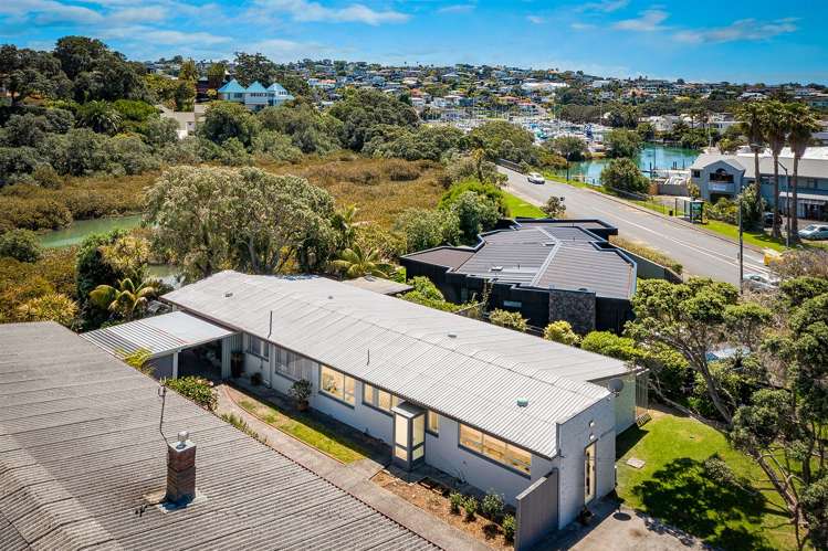 1/15 Omana Road Milford_14