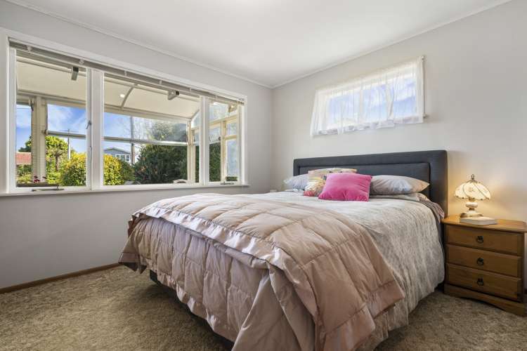63 Gloria Avenue Te Atatu Peninsula_8