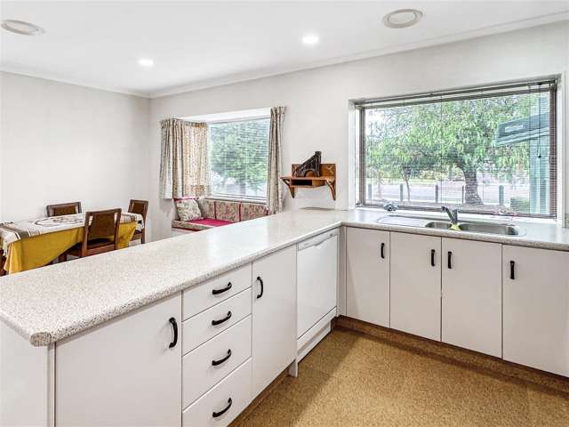 34 Warwick Drive Lynmore_3