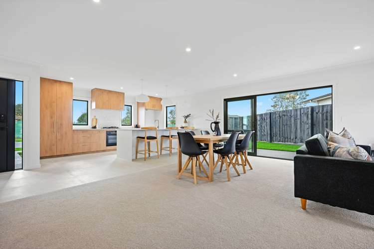 72 Maanihi Drive Rototuna North_8