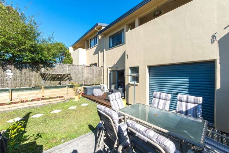 5 Albizia Avenue Henderson_16