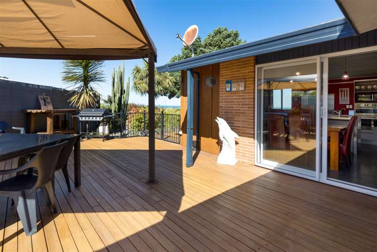 196 Rarangi Beach Road Rarangi_17