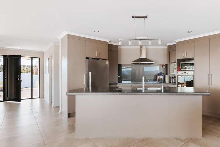 35 Holyoake Terrace Omokoroa_6