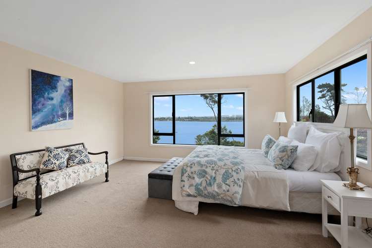 7 Chatham Avenue Paremoremo_10