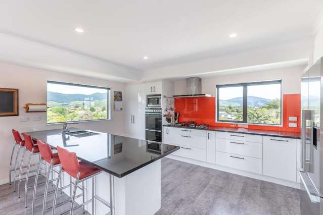 8 Kohutuhutu Road Raumati Beach_3