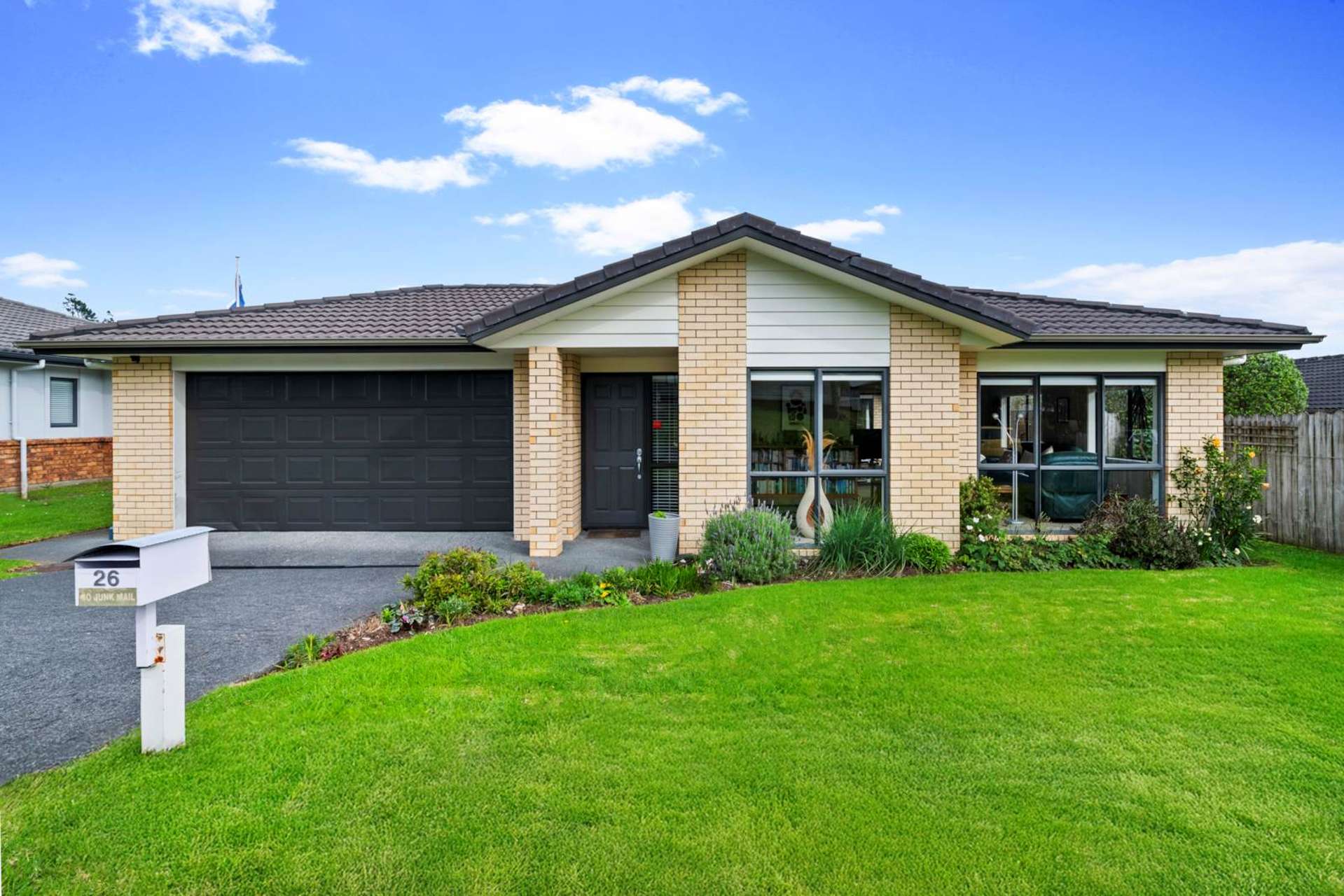 26 Jelas Road Red Beach_0