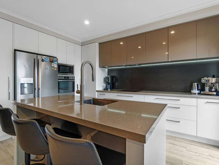 2/48 Lake Road Ohaupo_6