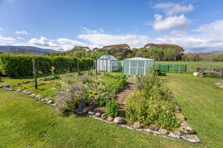 56 Harper Road Otaki_24