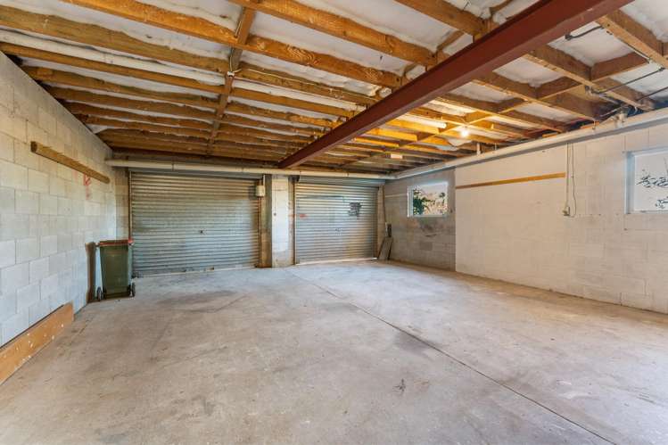 17 East Way Durie Hill_18