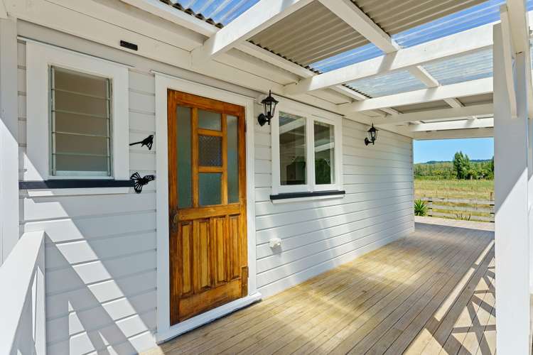 103A Waikawa Beach Road Manakau_19