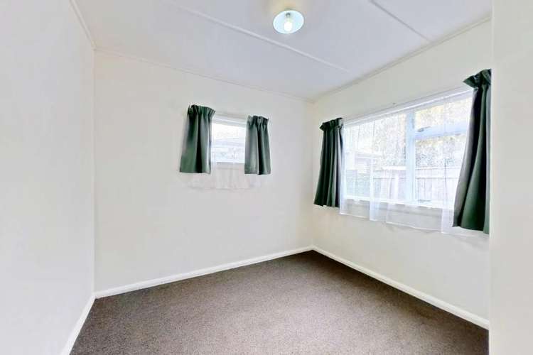 2/33 Puriri Terrace Roslyn_9