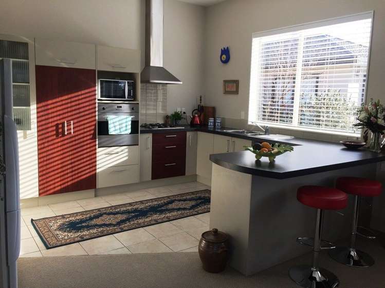 6 Louvain Place Greenhithe_0