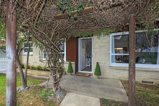 2/707 York Street Mahora_1