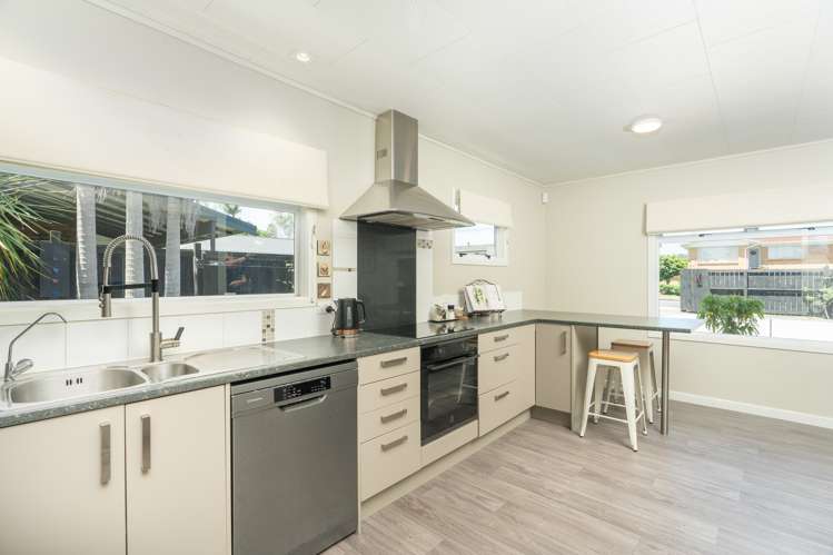 10 Te Puia Street Kamo_6