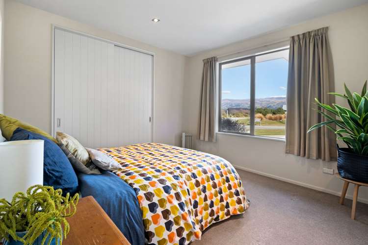 28 Matheson Crescent Albert Town_11