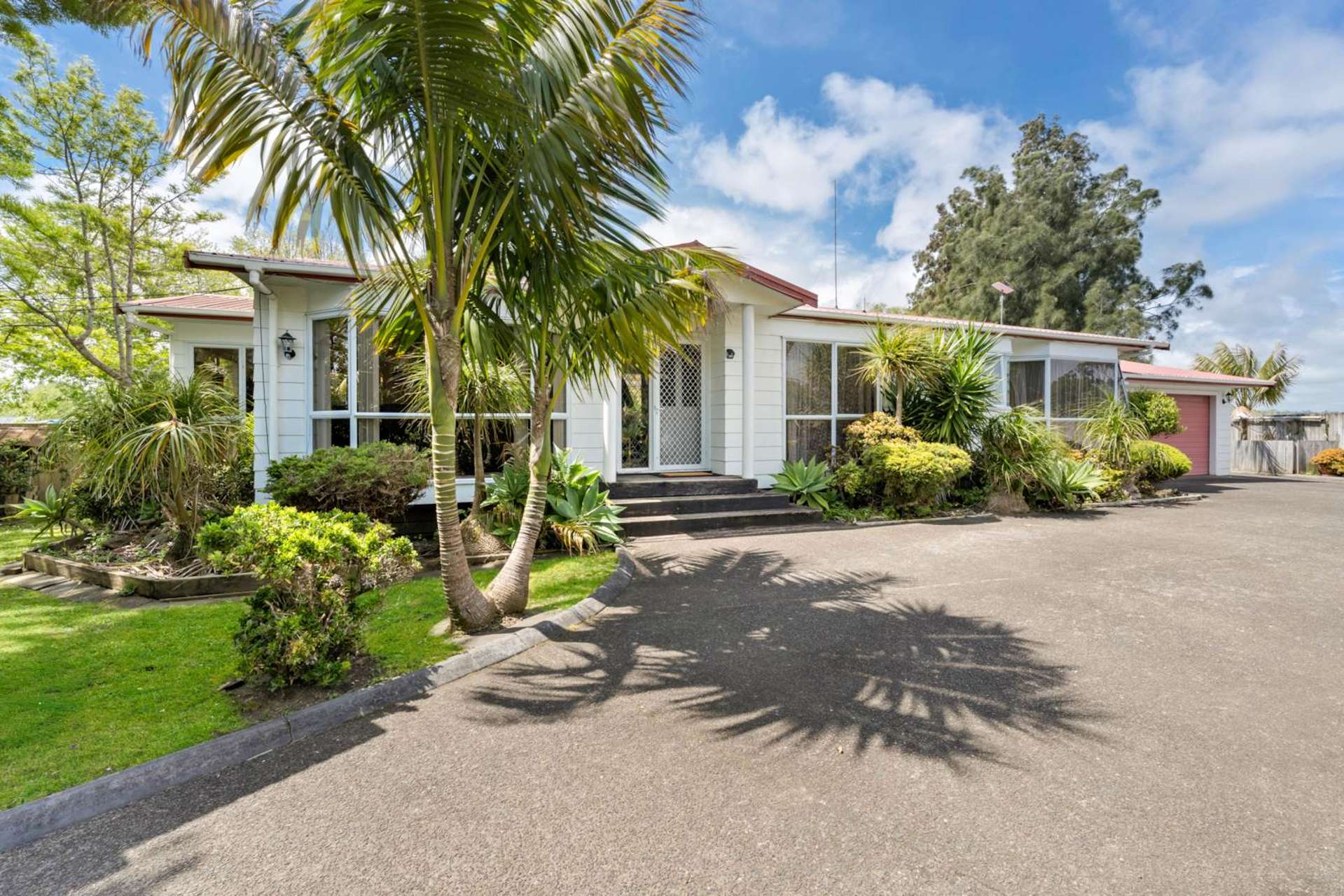 2312 State Highway 16 Helensville_0