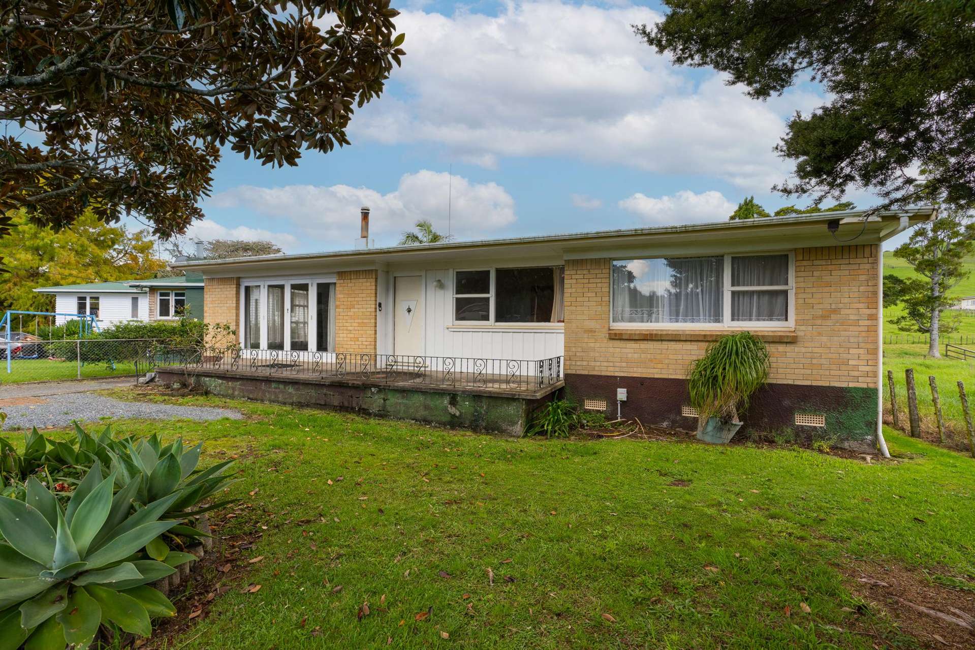 82 Great North Road Kamo_0