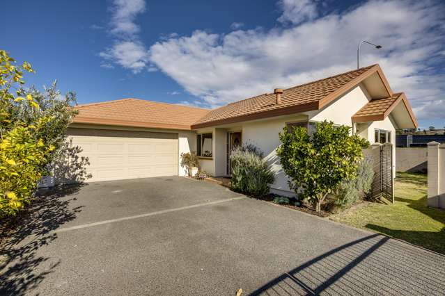 54 Neeve Road Taradale_1