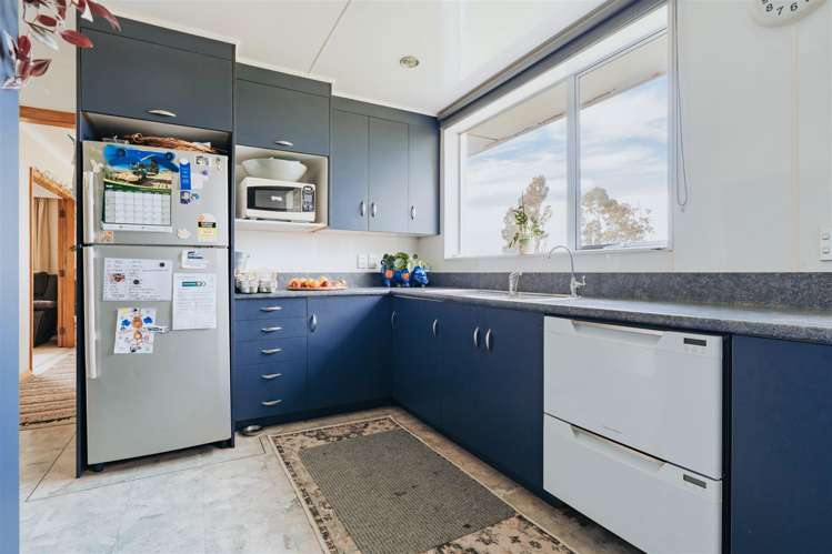 136 Coe Road Lovells Flat_37