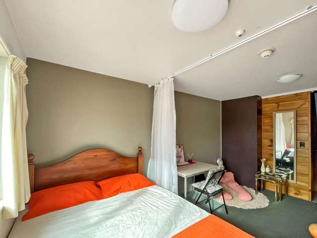 506/12 Martin Square 2185_2