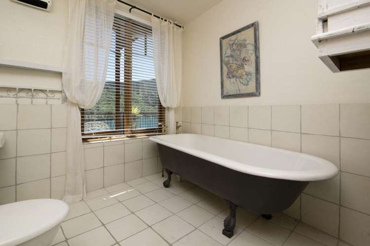 444 Port Underwood Road Whatamango Bay_17