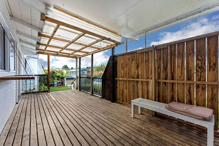 11 Duke Avenue Pukekohe_11