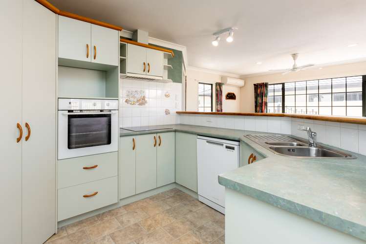 363 Church Road Greenmeadows_10