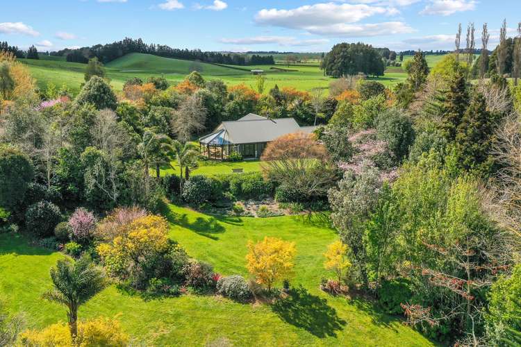 346 Gillard Road Ngahinapouri_21