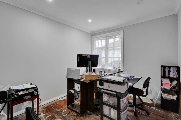 10 Acourt Street Hawera_12