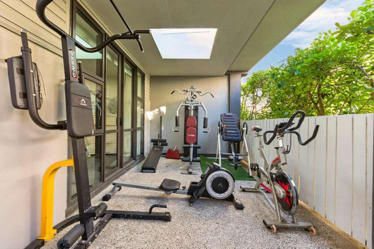 2/176 Mcleod Road Te Atatu South_7