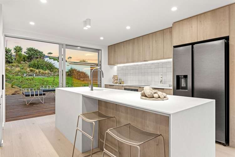 1 Oxenhope Road Richmond Hill_9