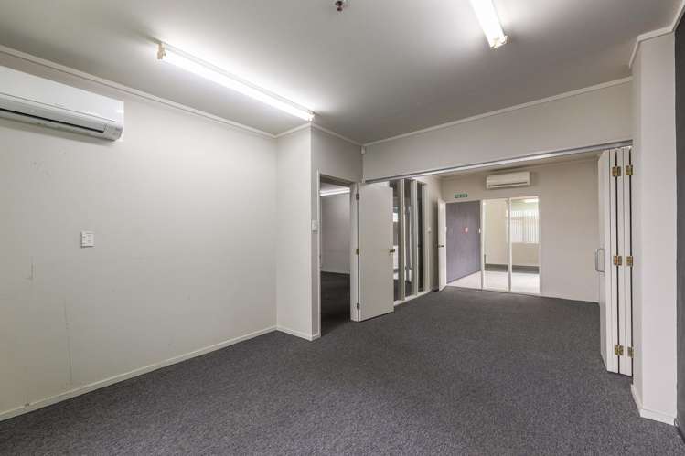 42-48 Cuba Street Takaro_2