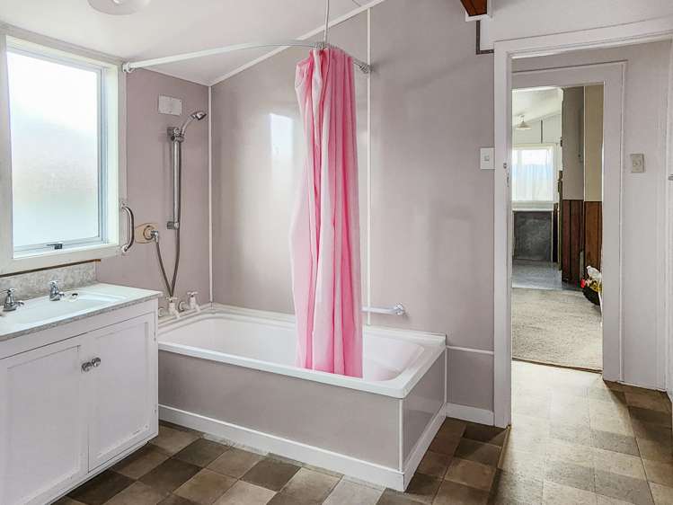 16 Leader Street Riverton_11