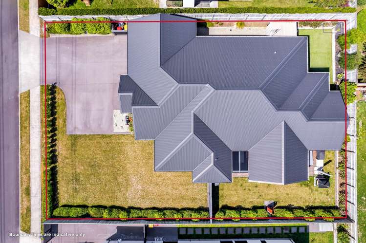 17 Honeyfield Drive Whalers Gate_37