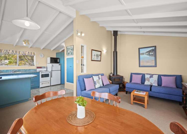 4 Farmer Street Gore Bay_7