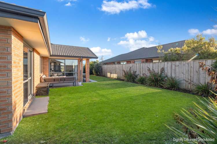 39 Faringdon Boulevard Rolleston_18