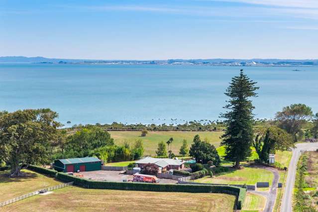 RARE DREAM SITE WITH HARBOUR VIEWS