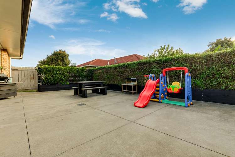 137 Naylors Drive Mangere_12